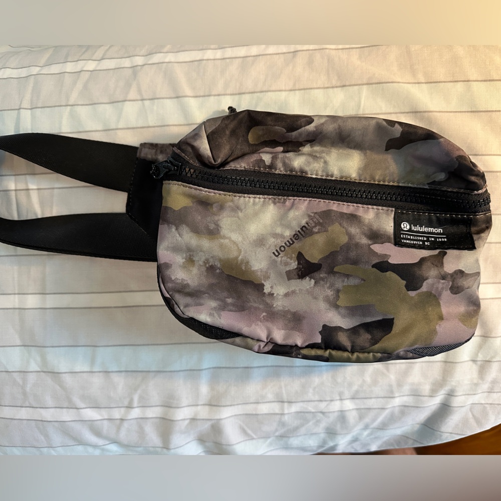 LuluLemon Camo Fanny Pack